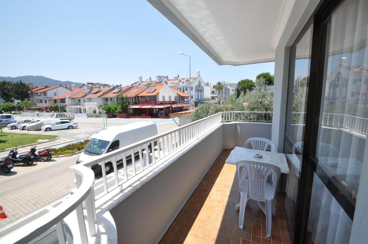 Defne&Zevkim Hotel Marmaris Buitenkant foto
