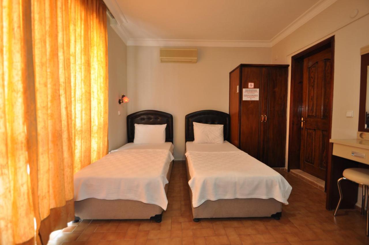 Defne&Zevkim Hotel Marmaris Buitenkant foto