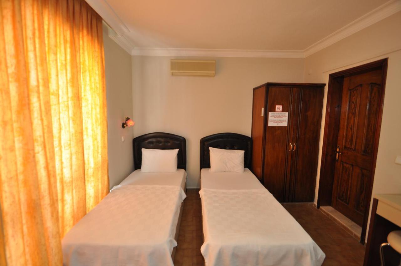Defne&Zevkim Hotel Marmaris Buitenkant foto