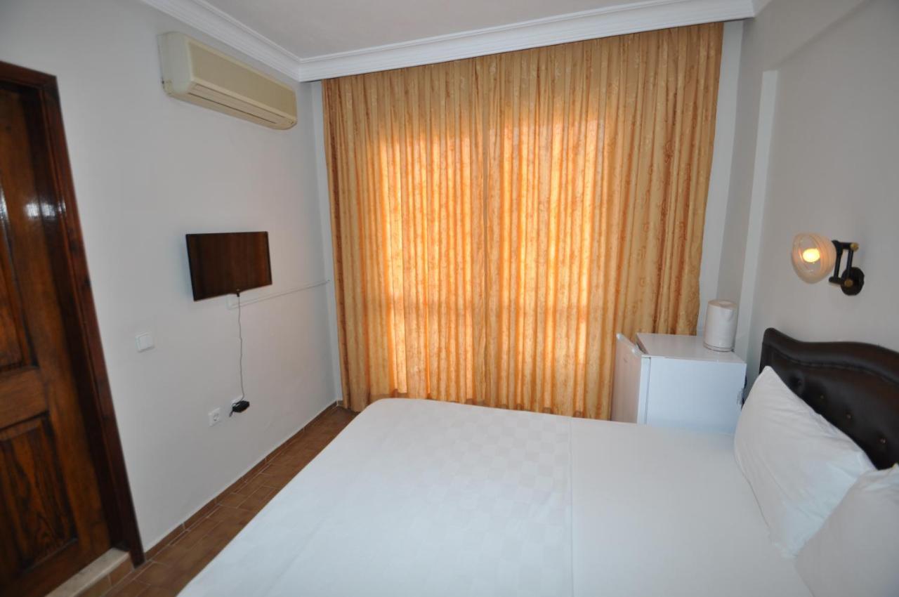 Defne&Zevkim Hotel Marmaris Buitenkant foto
